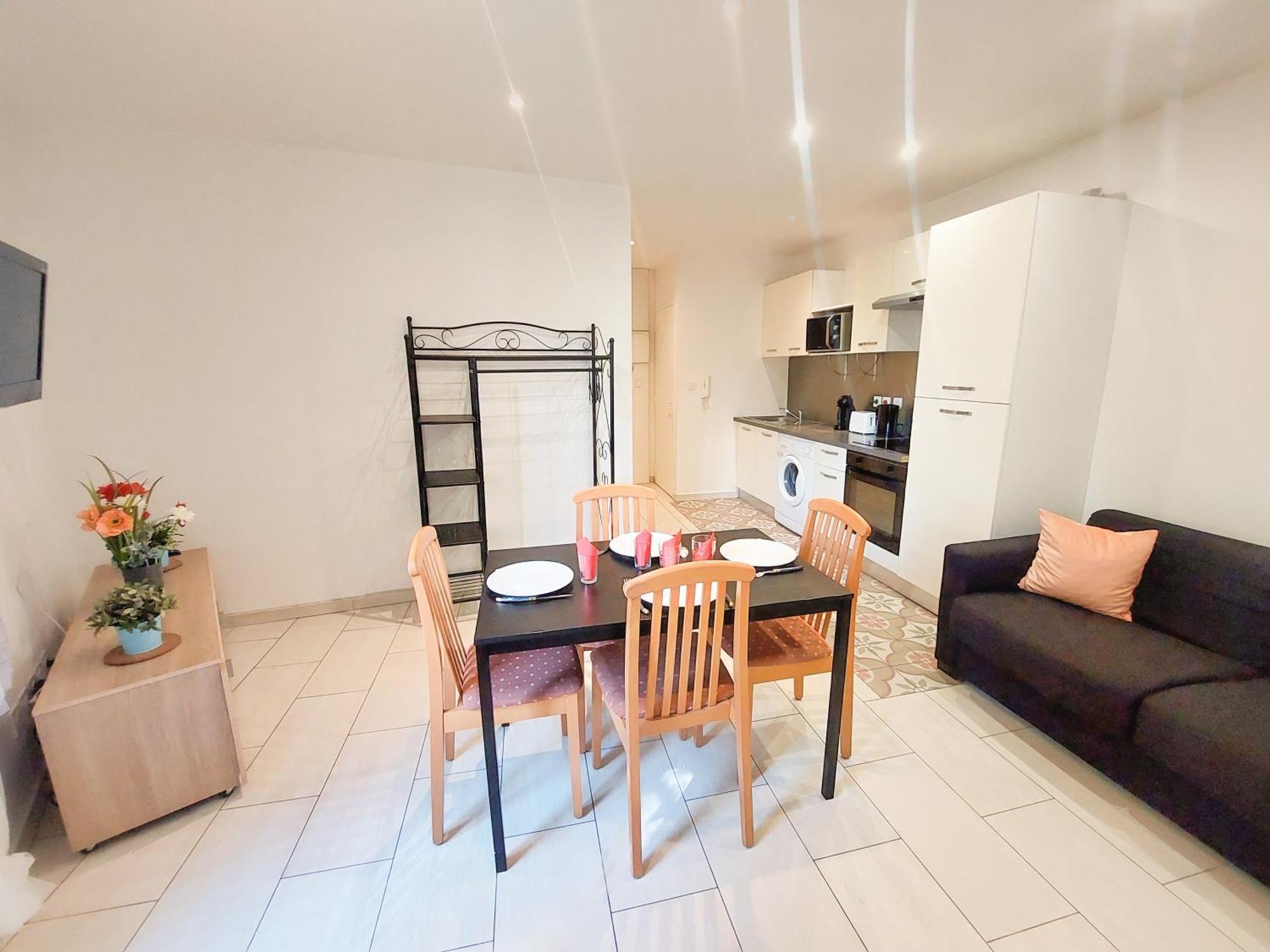 Charmant Appartement Pres Du Marche, Gare Et Port A 5Mn 土伦 外观 照片